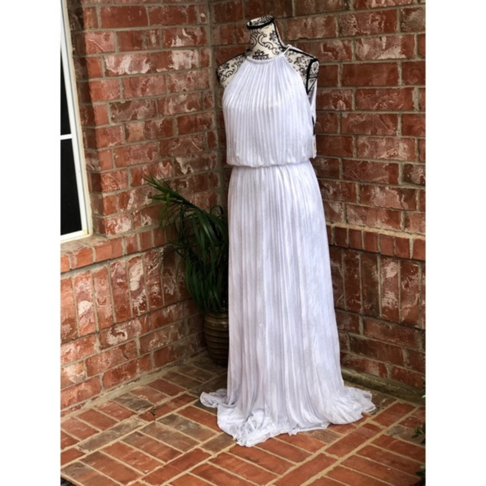 Calvin Klein Size 4 White Shimmery Maxi Dress
